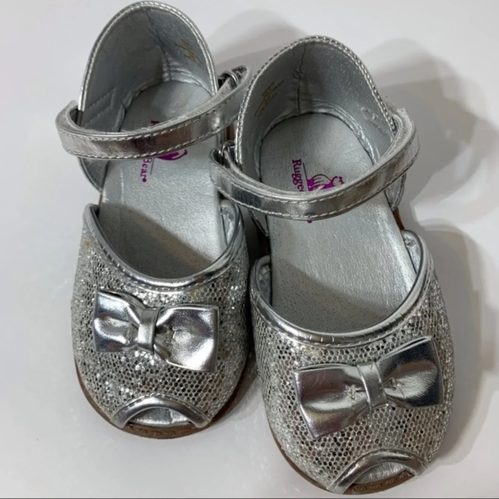 EUC Rugged Bear Silver Sparkly‎ Sandal Style Shoes